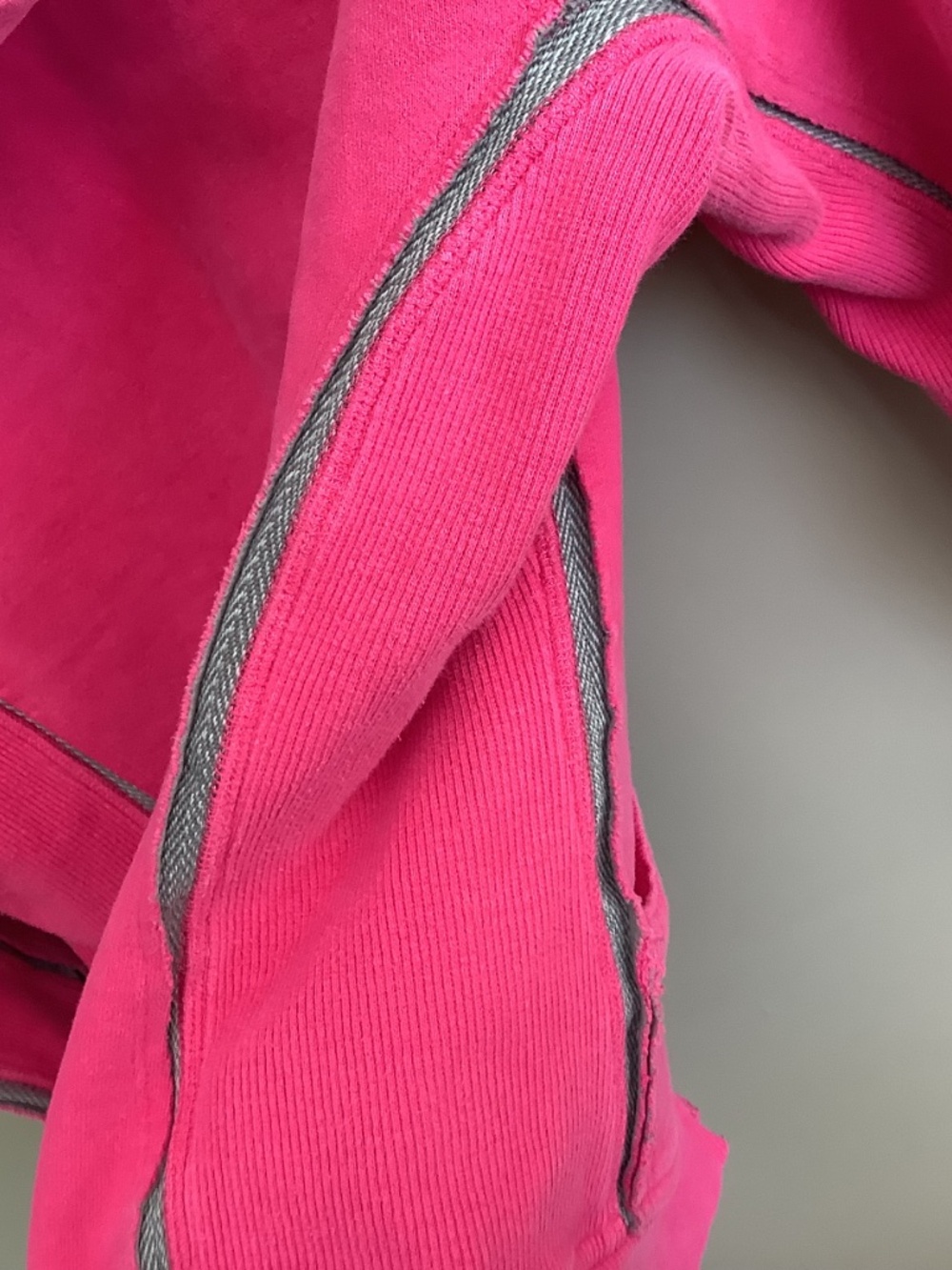 VIntage Rasberry Scuba Hoodie - Picture 8 of 13